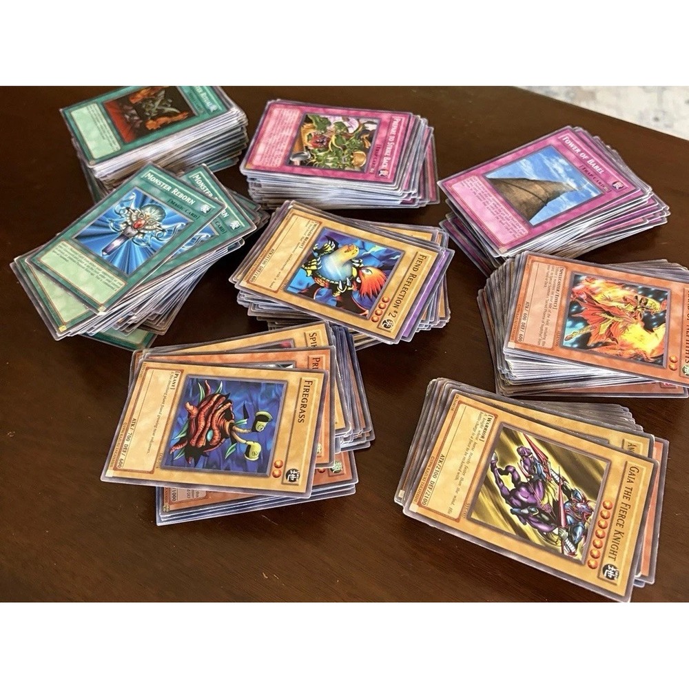 Yu-Gi-Oh! 600+ Card Bulk Lot Monsters Spells Traps Mixed Condition